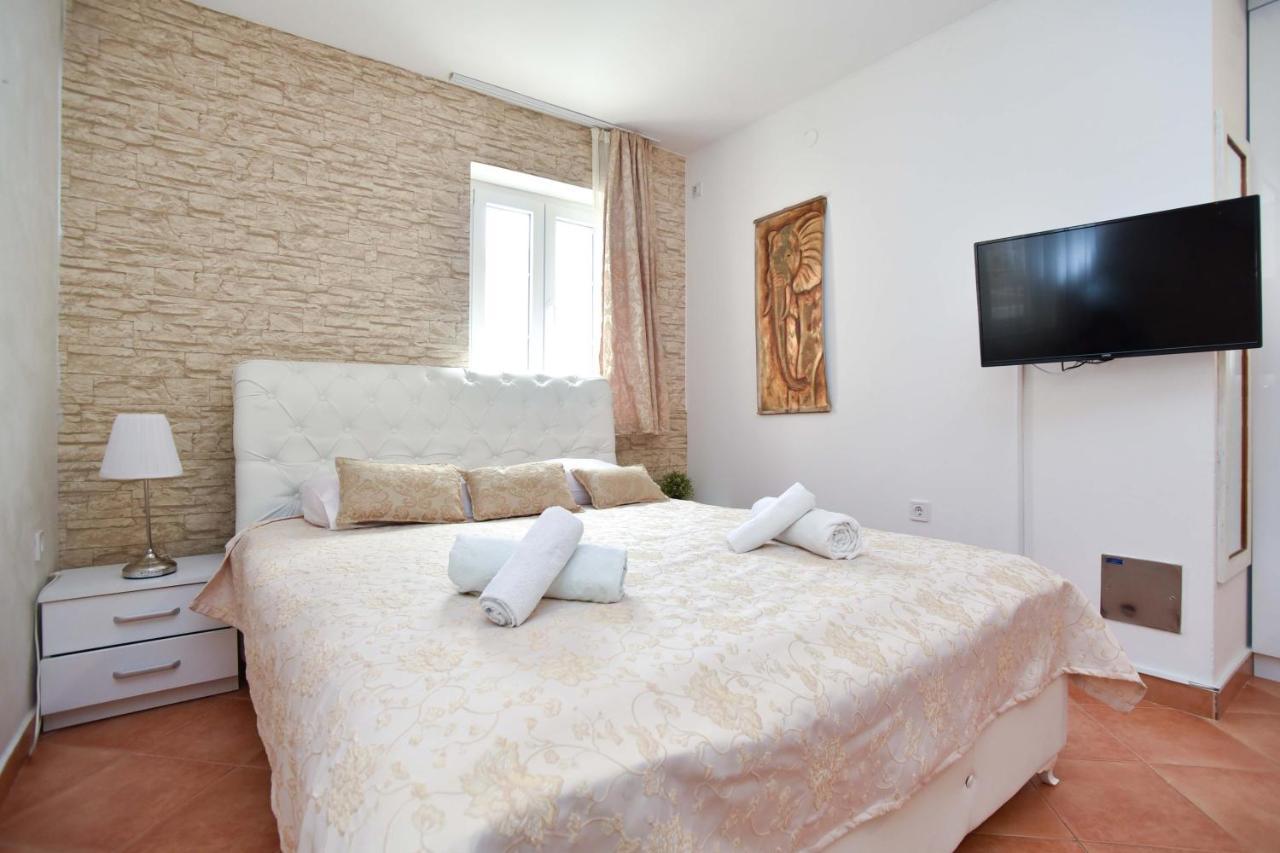 St. Nicola'S Apartments Budva Zewnętrze zdjęcie