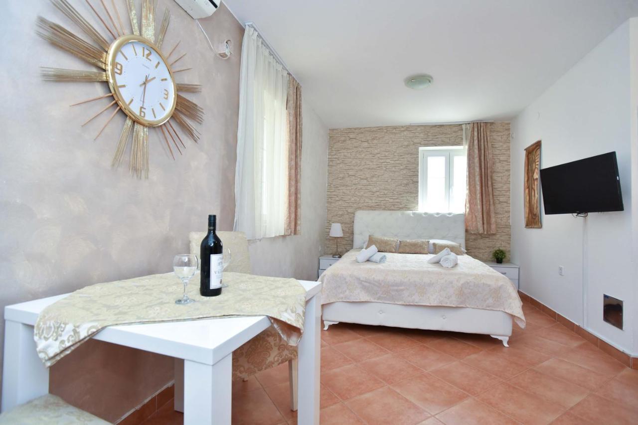St. Nicola'S Apartments Budva Zewnętrze zdjęcie