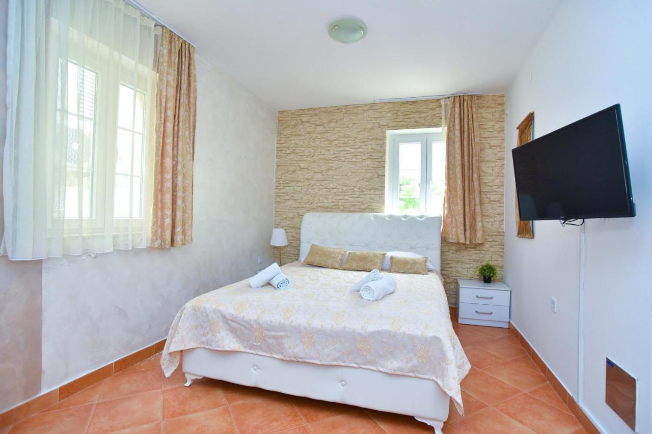 St. Nicola'S Apartments Budva Zewnętrze zdjęcie